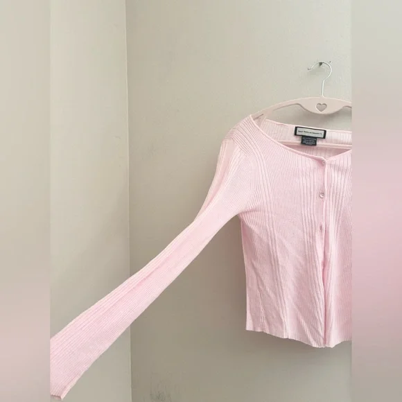 5/$15 MUST BUNDLE Pink Ribbed Women's Top - Picture 3 of 5